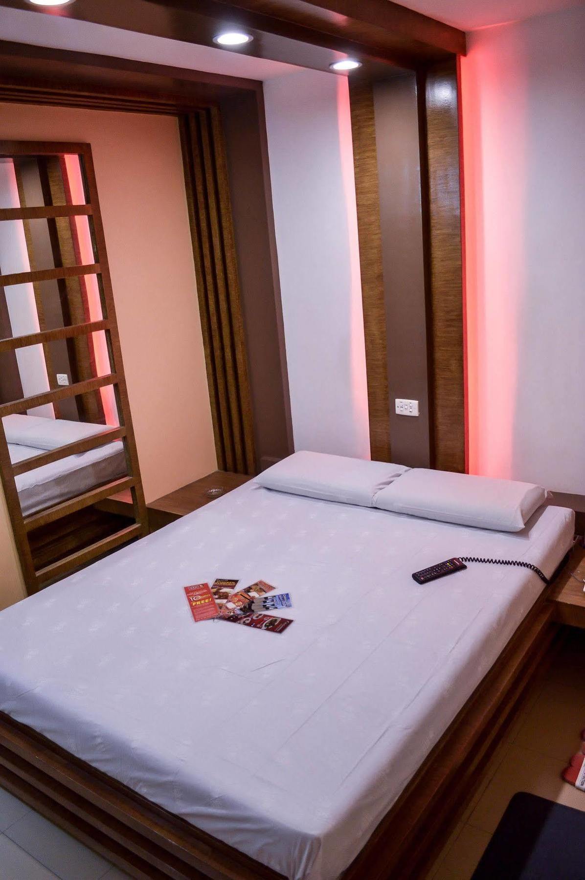 Hotel Sogo Sta Mesa مانيلا المظهر الخارجي الصورة