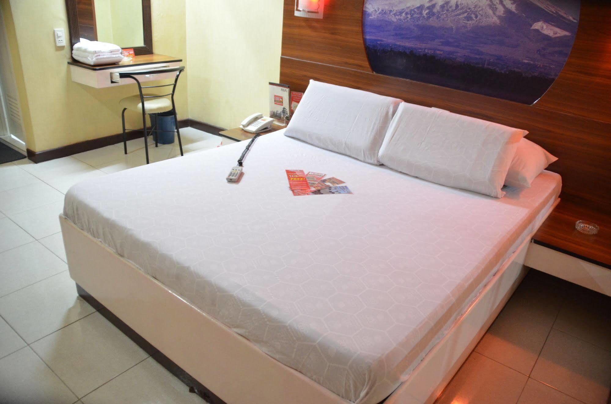 Hotel Sogo Sta Mesa مانيلا المظهر الخارجي الصورة