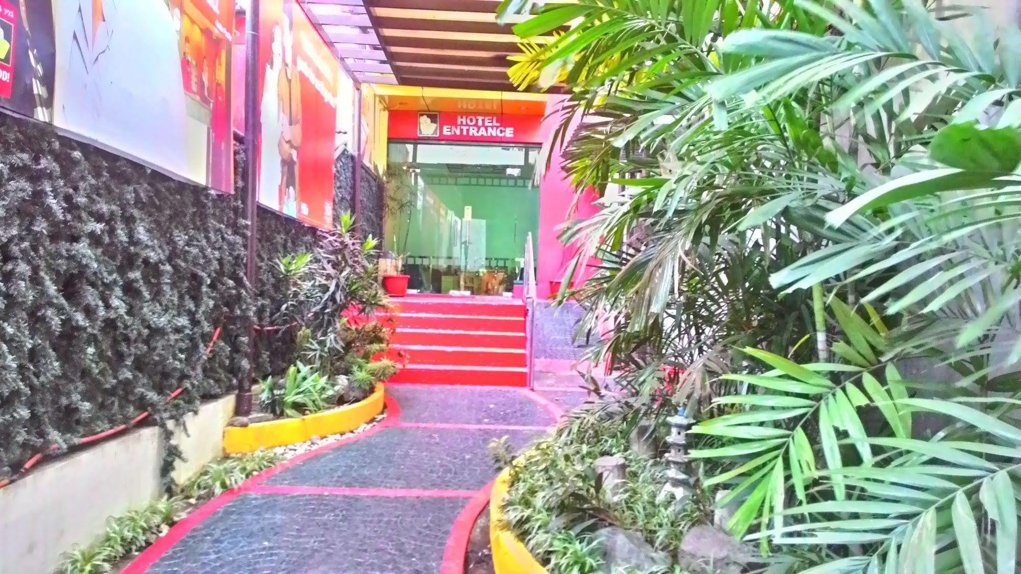 Hotel Sogo Sta Mesa مانيلا المظهر الخارجي الصورة